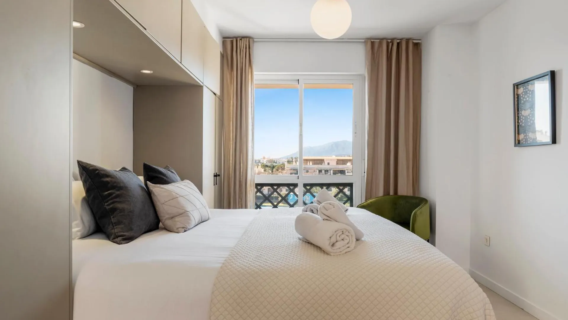 Sunny Getaway With Pool In Marbella - Ref M54 Apartment