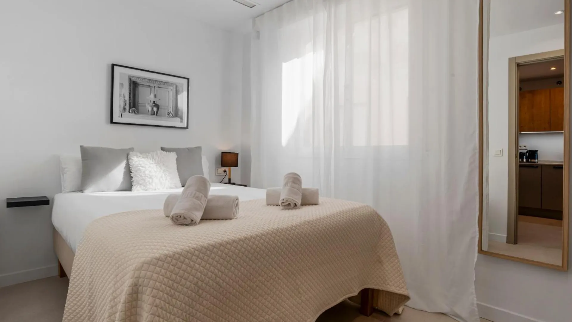 Sunny Getaway With Pool In Marbella - Ref M54 Apartment